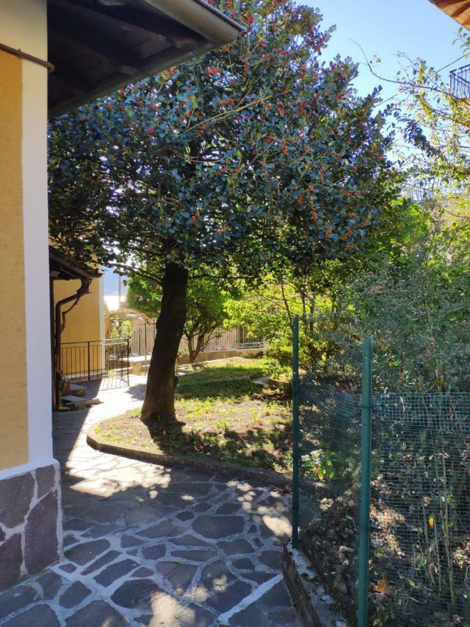 Casa Gialla Gera Lario Exterior photo